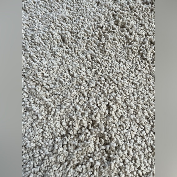 (2) 27.5inches x 17 inches Beige Shaggy Rug/Mat - Picture 2 of 4